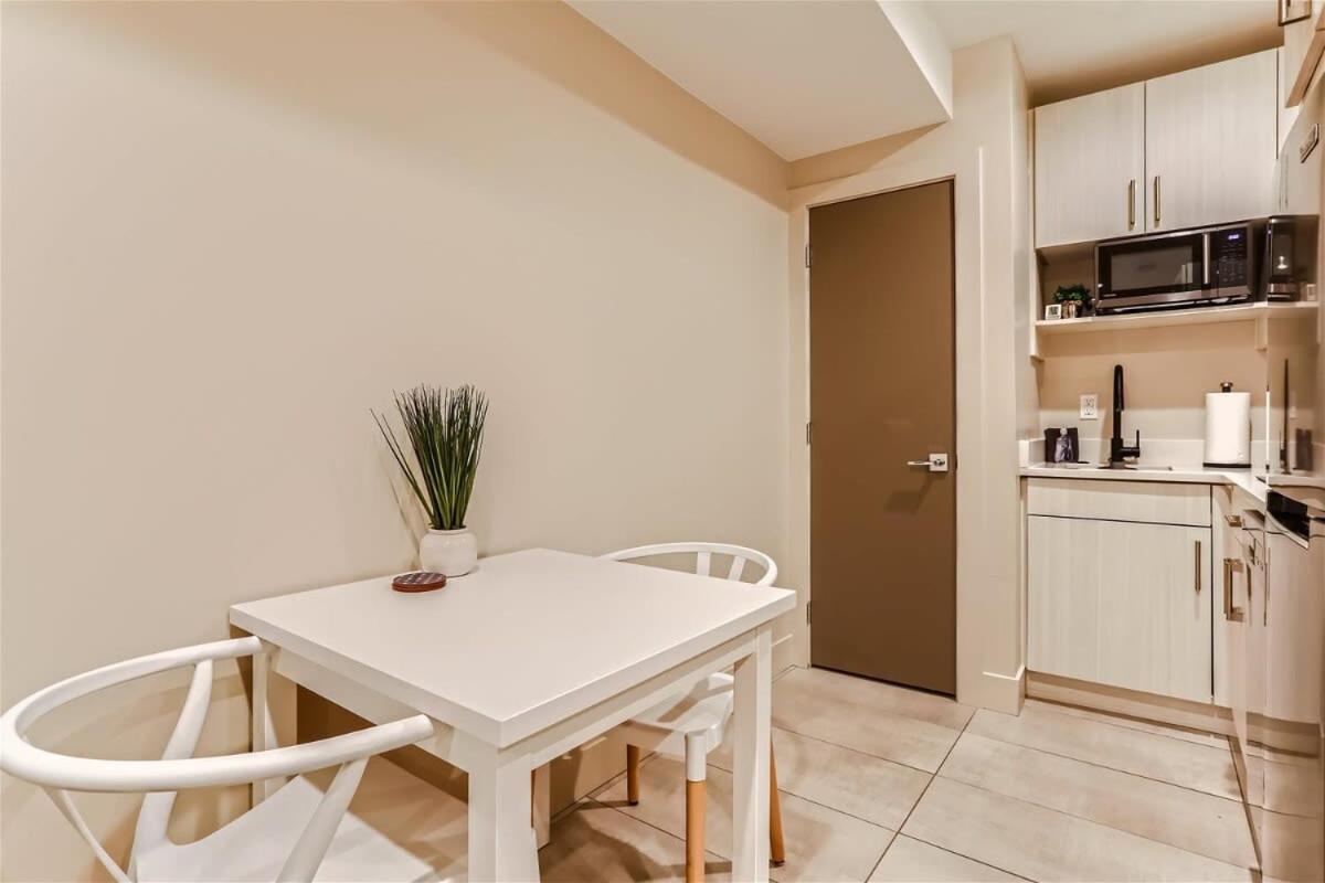 Serenity At Sloan's 1-br With A Modern Twist Apartamento *