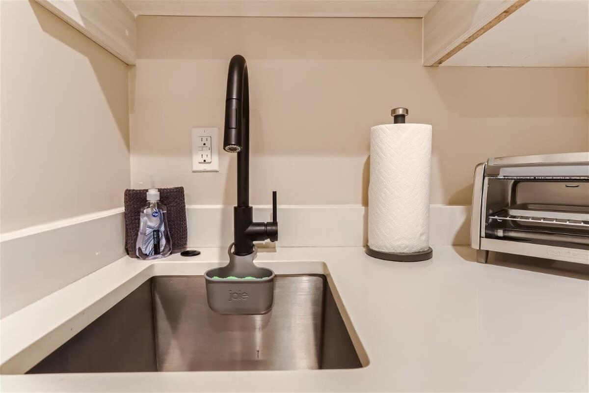 Apartamento Serenity At Sloan's 1-br With A Modern Twist